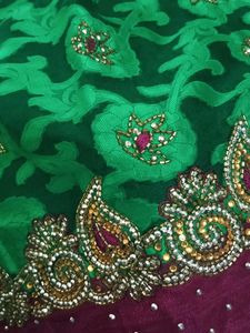 👰 : Heavy Work Lehenga with FREE chuda