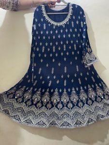 Elegant Navy Blue Embroidered Kurti
