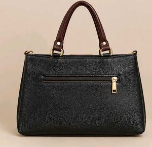 Stylish Black Handbag