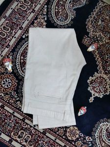 Cream Chinos pants