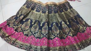 Beautiful Pink and Navy Blue Lehenga Choli dupatta