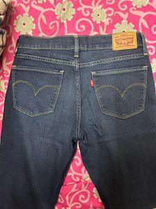Levi's Jeans - Classic Style