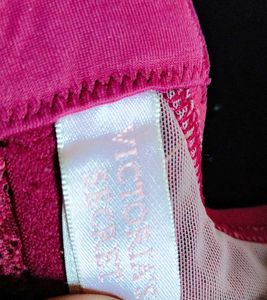 Victoria's Secret Biofit Lace Bra with thong👍