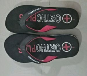 Modern Graceful Women Flipflops & Slippers