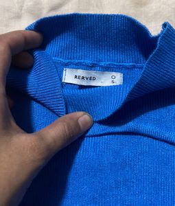 Blue Cut-Out Mock Neck Long Sleeve Crop Top