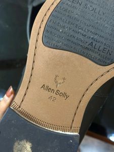 ALLEN SOLLY new Black Men Loafers