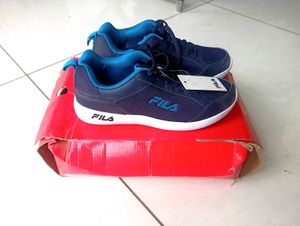BRAND-Fila Amadeo Shoes With Box
