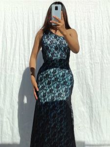 Lace One-Shoulder Maxi Dress