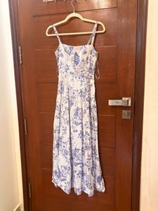 Chic Blue Floral Midi Dress