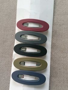 Set of 5 Oval Hair Clips