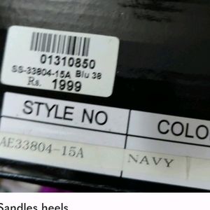 Sandles