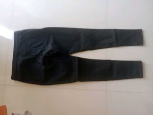 Black Skinny Fit Jeans