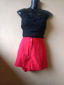 Red High Waist Short