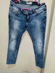 Women jeans