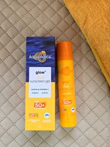 Aqualogica Glow+ Dewy Sunscreen Gel