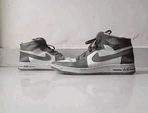 Nike Air jordan 1 Mid