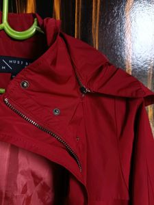 Chic Red Hooded Parka Jacket
