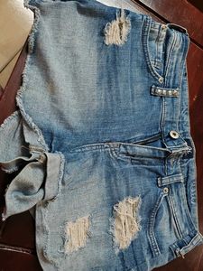 Distressed Denim Shorts with Studs