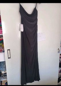 Elegant Black Spaghetti Strap Maxi Dress