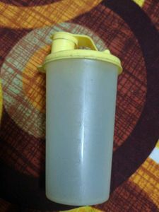 Tupperware sugar free Water Bottle