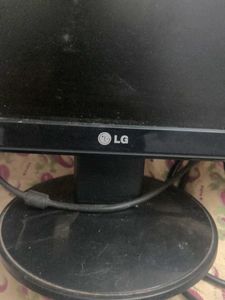 LCD monitor 18.5 inch