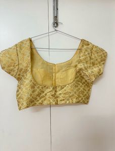 Padded Readymade Blouse + Cream Suit Set