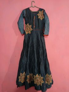 Free delivery 🚚 Floral Kurta with dupatta