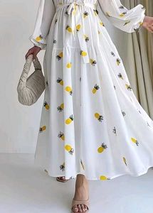 Chic White Pineapple Print Maxi skirt