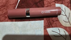 Mars Lipstick - Nude Shade and audio cheeky flush