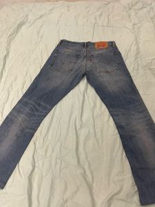 Men's Blue Distressed Denim Jeans