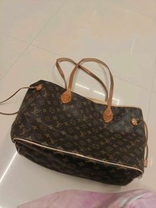 Louis Vuitton Monogram Tote Bag