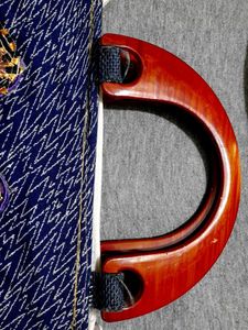 Stylish Embroidered Handbag 👜 with Wooden Handle
