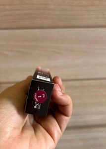 6 Shades Insight Cosmetics No Sumdge Lip Color