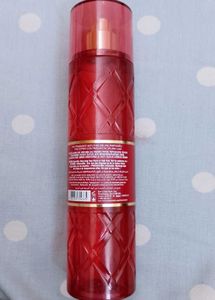 strawberry flirt bath and body works mist