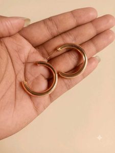 Elegant Pearl Hoop Earrings &amp; Rose Gold Hoops comb