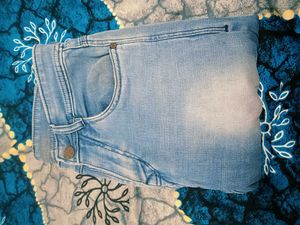 Light Wash Denim Jeans