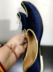 Navy &amp; Gold Traditional Men's Shoes✨