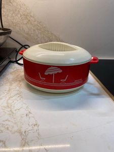 Retro Red Casserole Food Warmer