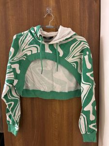 Green &amp; White Swirl Crop Hoodie