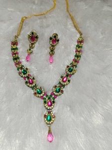 pink green necklace set with earrings