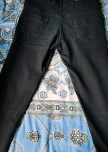 Stylish Black Stretchable Jeans