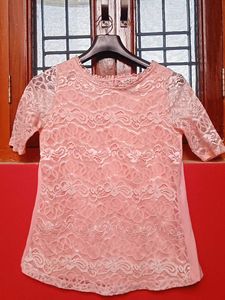 Latin Quarters Women Top