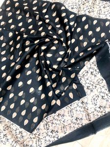 Elegant Black dupatta with Beige Print