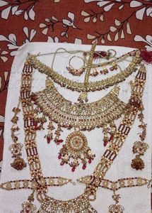Exquisite Bridal Jewelry Set