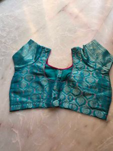 🎉Today only🎉Elegant Green &amp; Blue Saree