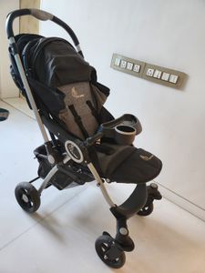 R Rabit Baby Stroller
