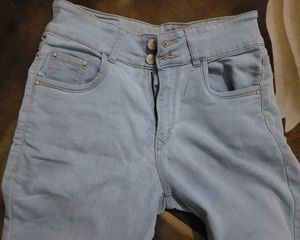 Light Wash Flared Jeans