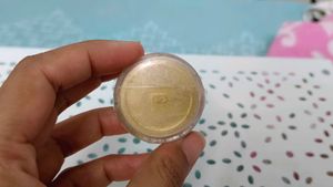 Shimmery Gold Pigment eyeshadow &amp; body