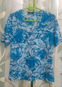 Floral Print V-Neck Top