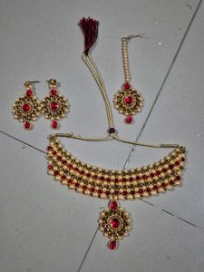 Stunning Red & Gold Kundan Necklace Set